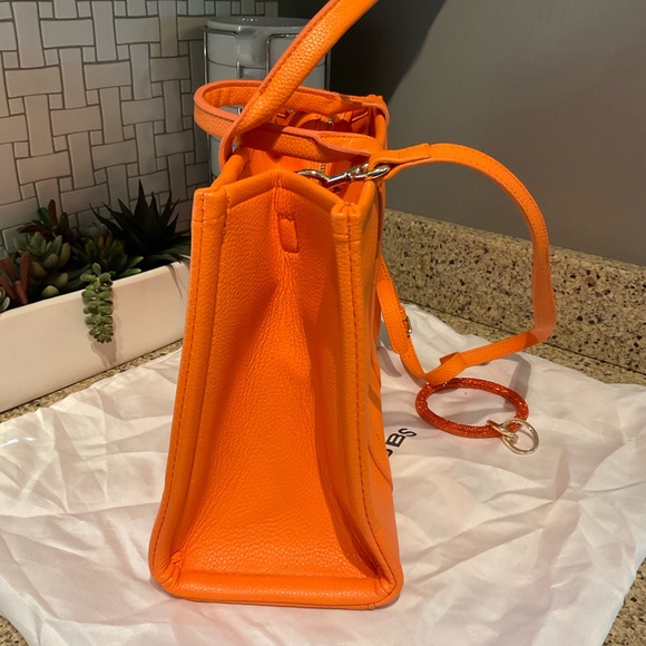 Inspired The Tote Bag Orange Medium - Picture 8 of 13